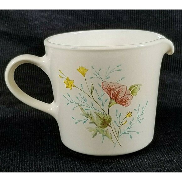 Corning Cornerstone Summer Mist Creamer 6oz USA 2.5" delicate florals Corelle - Picture 3 of 7